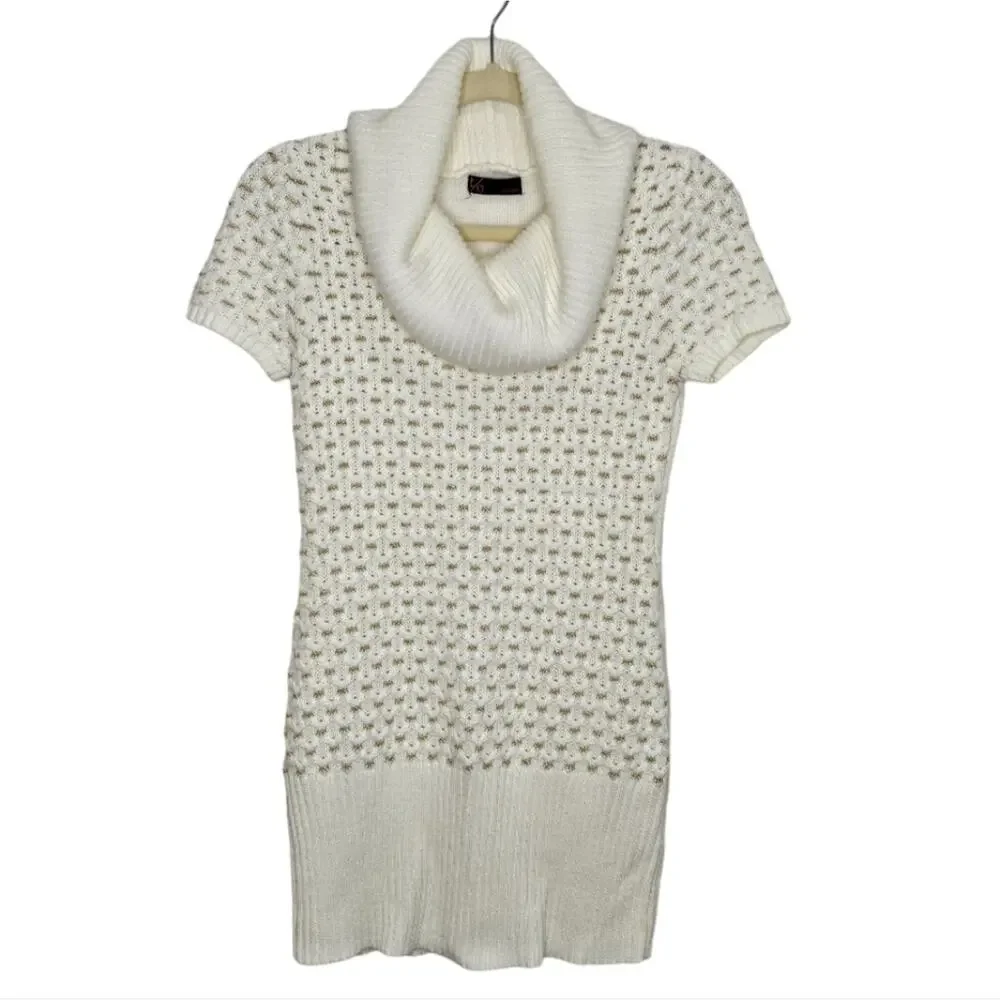 t/o Sweaters Turtleneck Short Sleeve Sweater White Accented with Gold Thread SML